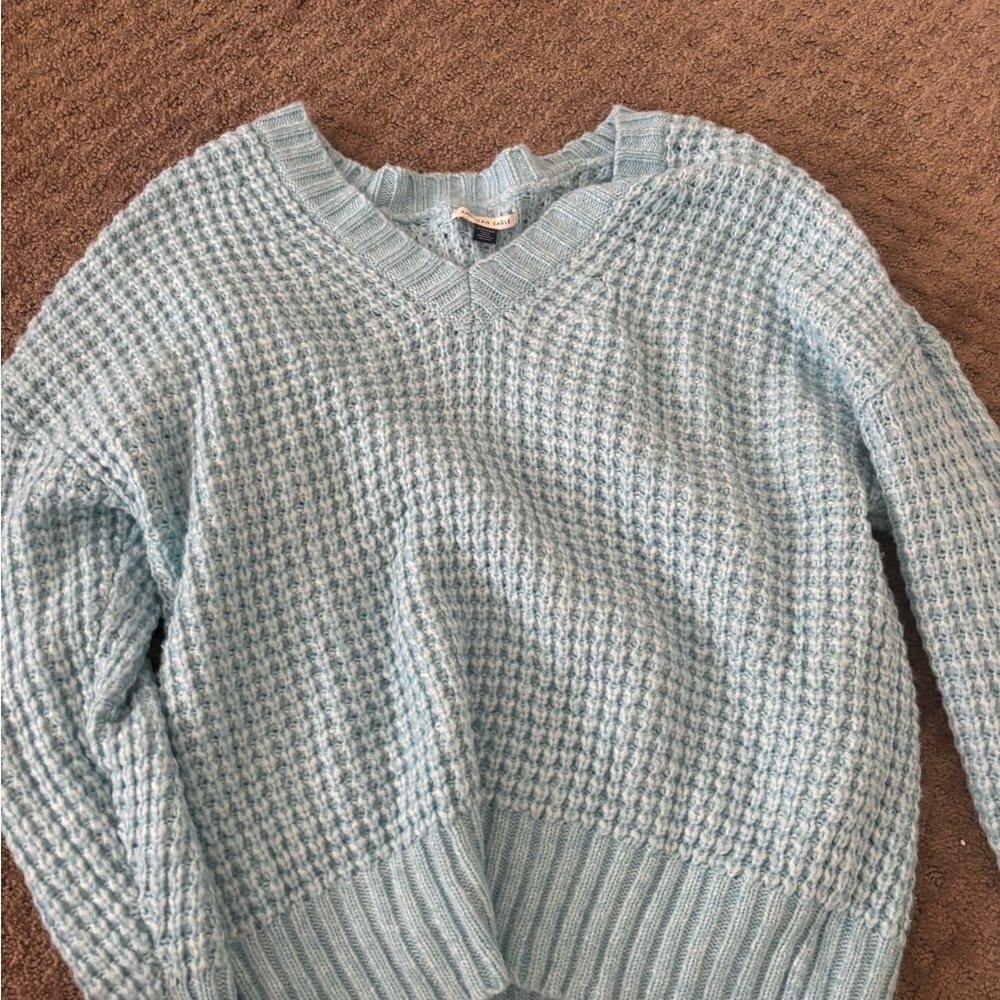 American Eagle Outfitters Blue V-Neck Sweater with Textured Knit
